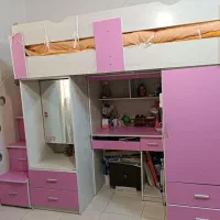 تخت دو طبقه کم جا دارای میز تحریر ،میز آرایش و کمد|تخت و سرویس خواب|قزوین, |دیوار