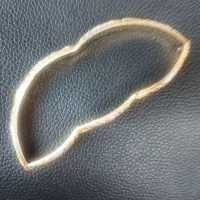 یه لنگه النگو