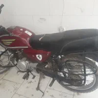 ۹۳ باجاج سالم