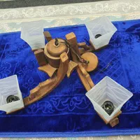 لوستر چوبی چهار شاخه کاملا سالم در گرمدره جنوبی|لوستر و چراغ آویز|کرج, پارک علم و فناوری البرز|دیوار