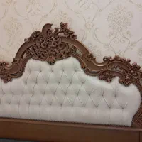 سرویس‌خواب کلاسیک با چوب راش و پارچه تُرک