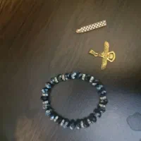 تعدادی اَکسِسوری  زیر قیمت استیل و رنگ ثابت ژوپینگ