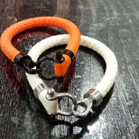 دو عدد دستبند امگا اورجینال