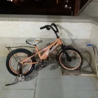 دوچرخه نیاز ب تعمیر