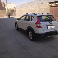 h30 کراس مدل 96  اتوماتیک سالم و تمیز مدارک کامل|خودرو سواری و وانت|اصفهان, آفاران|دیوار