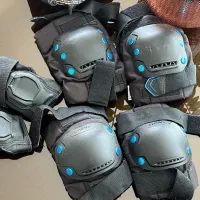 تجهیزات ایمنی اسکیت و اسکوتر دکتلون اصل