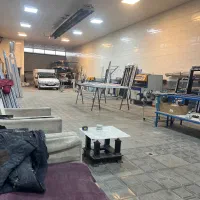 همکار خانم وآقا در زمینه درب وپنجره