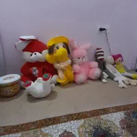 تعدادی عروسک