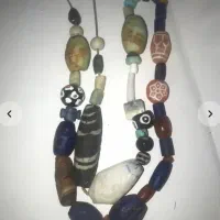 یک بندمهره عتیقه ویک توموی مفرغ|بدلیجات|جیرفت, |دیوار