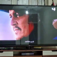 تلوزییون  ۶۰ اینچ