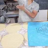 شاطر و وردست بربری نان روغنی نانوایی