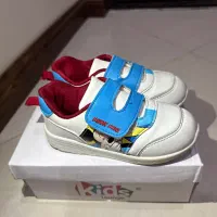 لباس و کفش کودک خارجی