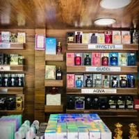 عطر خاص و مورد پسند شما|آرایشی، بهداشتی، درمانی|تهران, توحید|دیوار