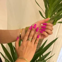 کاشت ناخن برای تکمیل آلبوم فقط هزینه مواد۲۵۰