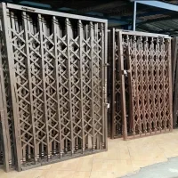 حفاظ درب ورودی آکاردئونی ضد سرقت