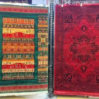 فرش سنتی قرمز لاکی و سبز بلوچ،قشقایی،ترکمن،چالشتر|فرش|اصفهان, نصرآباد|دیوار