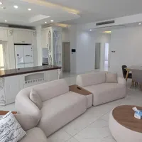 آجودانیه واحد ۱۴۰متر، چشم انداز شهر و کوهستان