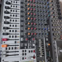 میکسر بهرینگر۱۸۳۲ پاور پی وی پاور میکسر