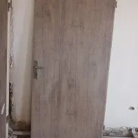 درب چوبی اتاق