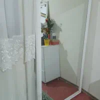 آینه آرایشگری