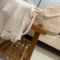 گهواره کنار مادر