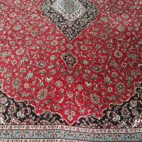 تعدادی فرش ۶متری