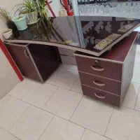 میز مدیریتی|دفتر کار|رباط‌کریم, رباط‌کریم|دیوار