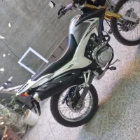 موتور تریل ۲۰۰ پرواز