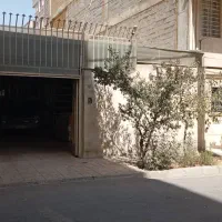 اجاره  انبار۲۰۰ متری در کوی کارمندان جنوبی|اجارهٔ مغازه و غرفه|کرج, کوی کارمندان جنوبی|دیوار