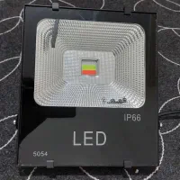 پروژکتور RGB فروردین