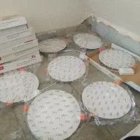 لامپ LEDکامل سالم به شرط کار