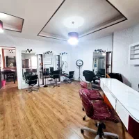 استخدام نیروی سالن زیبایی همه لاین ها