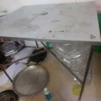 میز ضد زنگ محکم