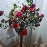 گلهای رز مصنوعی با گلدان|گل مصنوعی|تهران, مهرآباد جنوبی|دیوار