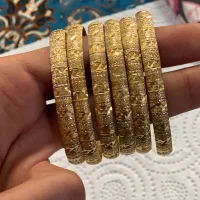 فروش مقداری طلا (النگو)