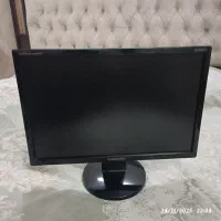 مانیتور ۱۹ اینچ سامسونگ سالم