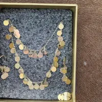 طلای کار کرده در حد نو ۲۰۰ هزار روی تابلو