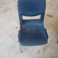 ۲۰ عدد صندلی ۴ میز
