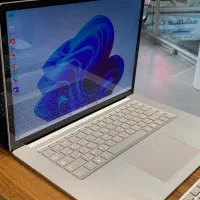 سرفیس لپتاپ ۵