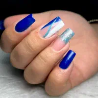 مدل کاشت ناخن برای تکمیل آلبوم کاری|خدمات آرایشگری و زیبایی|زنجان, |دیوار