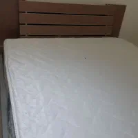 تخت به همراه دراور سه کشو