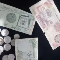 تعدادی سکه، اسکناس هم نقره همه مدل|کلکسیون سکه، تمبر، اسکناس|کرمان, |دیوار