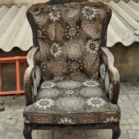 مبل تک‌نفره مناسب تعمیر و رویه‌کوبی / قیمت پایین