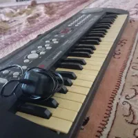 ارگ نیمه حرفه‌ای