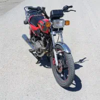 هندا ۲۰۰ متین در حده خشک