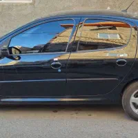 ۲۰۷i ارتقایافته اتومات پانوراما (سقف شیشه ای)