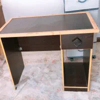 میز کامپیوتر و تحریر
