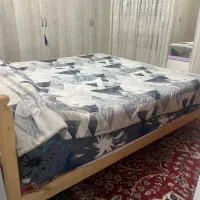 تخت دونفره چوبی سالم