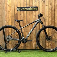 دوچرخه کیوب(وطن بایک)اسکات جاینت فوجی مریدا کنندال