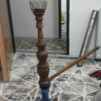 قلیون و بدنه چوبی همراه با نی چوبی